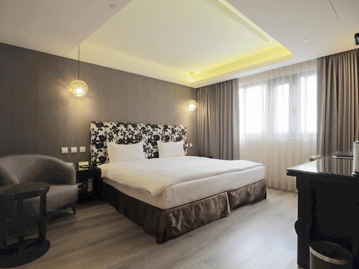 Stay Hotel - Taichung Yizhong Buitenkant foto