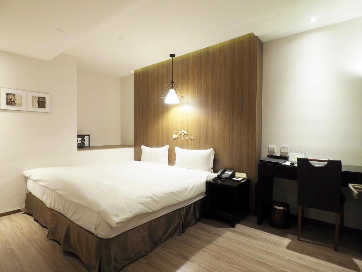 Stay Hotel - Taichung Yizhong Buitenkant foto