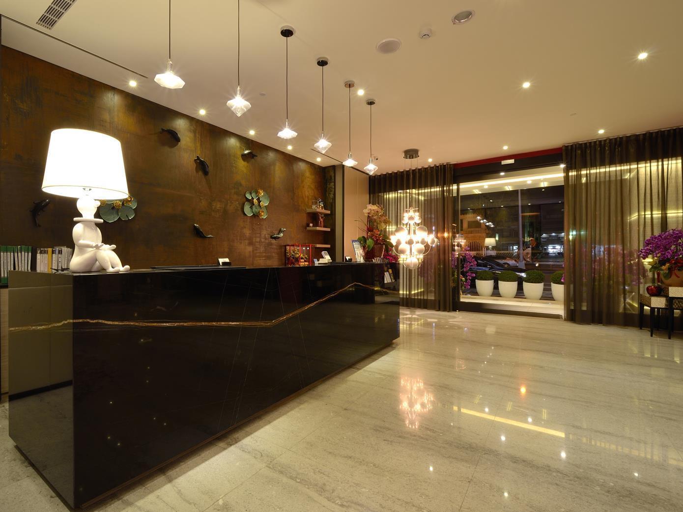Stay Hotel - Taichung Yizhong Buitenkant foto