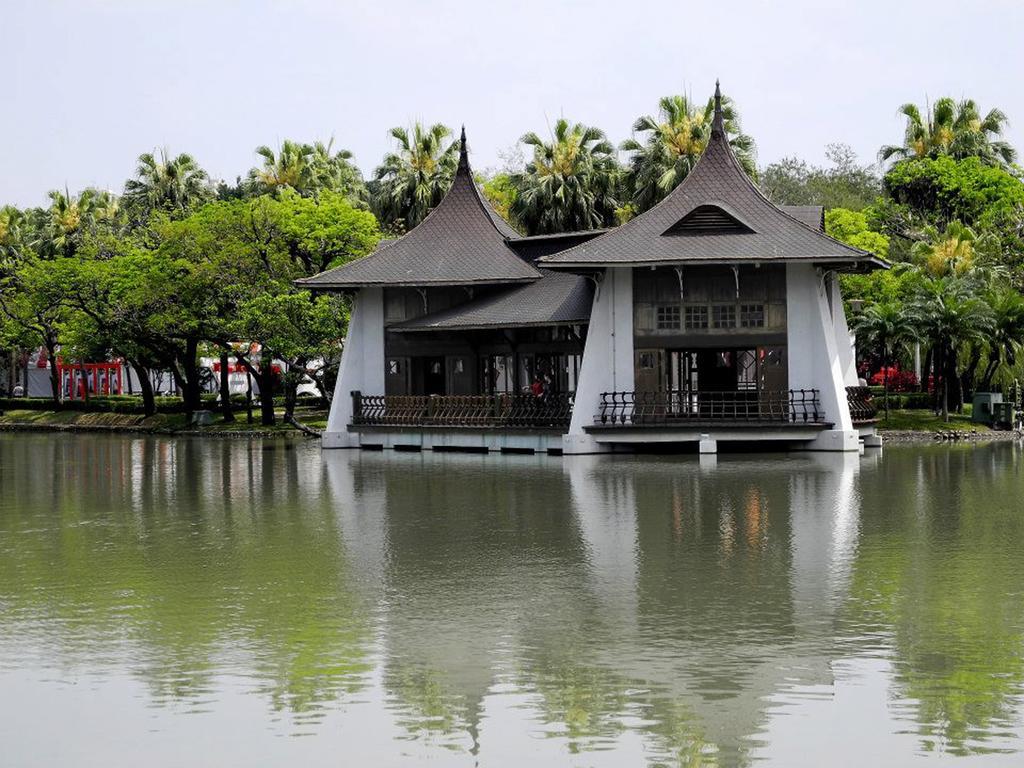 Stay Hotel - Taichung Yizhong Buitenkant foto