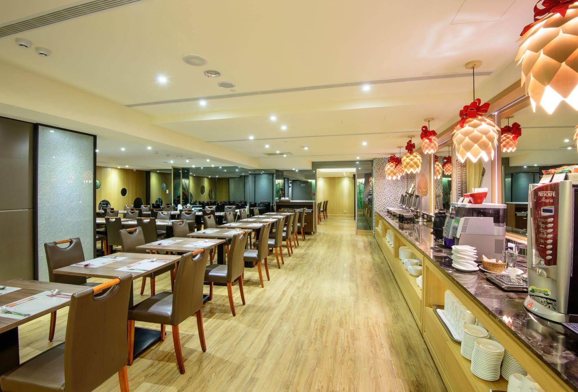 Stay Hotel - Taichung Yizhong Buitenkant foto