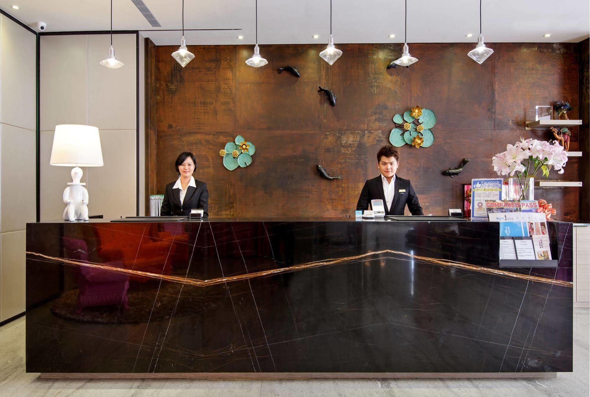 Stay Hotel - Taichung Yizhong Buitenkant foto