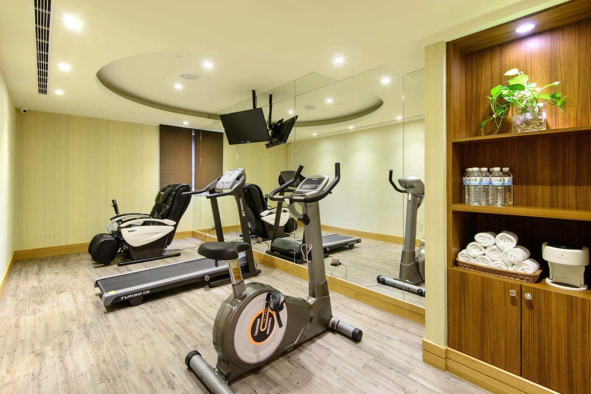 Stay Hotel - Taichung Yizhong Buitenkant foto